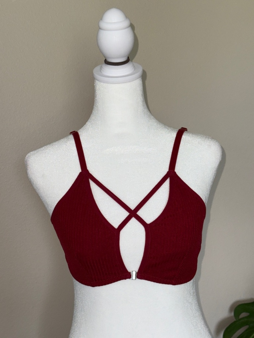 Women's Strappy Bralette - Crimson Red, Large